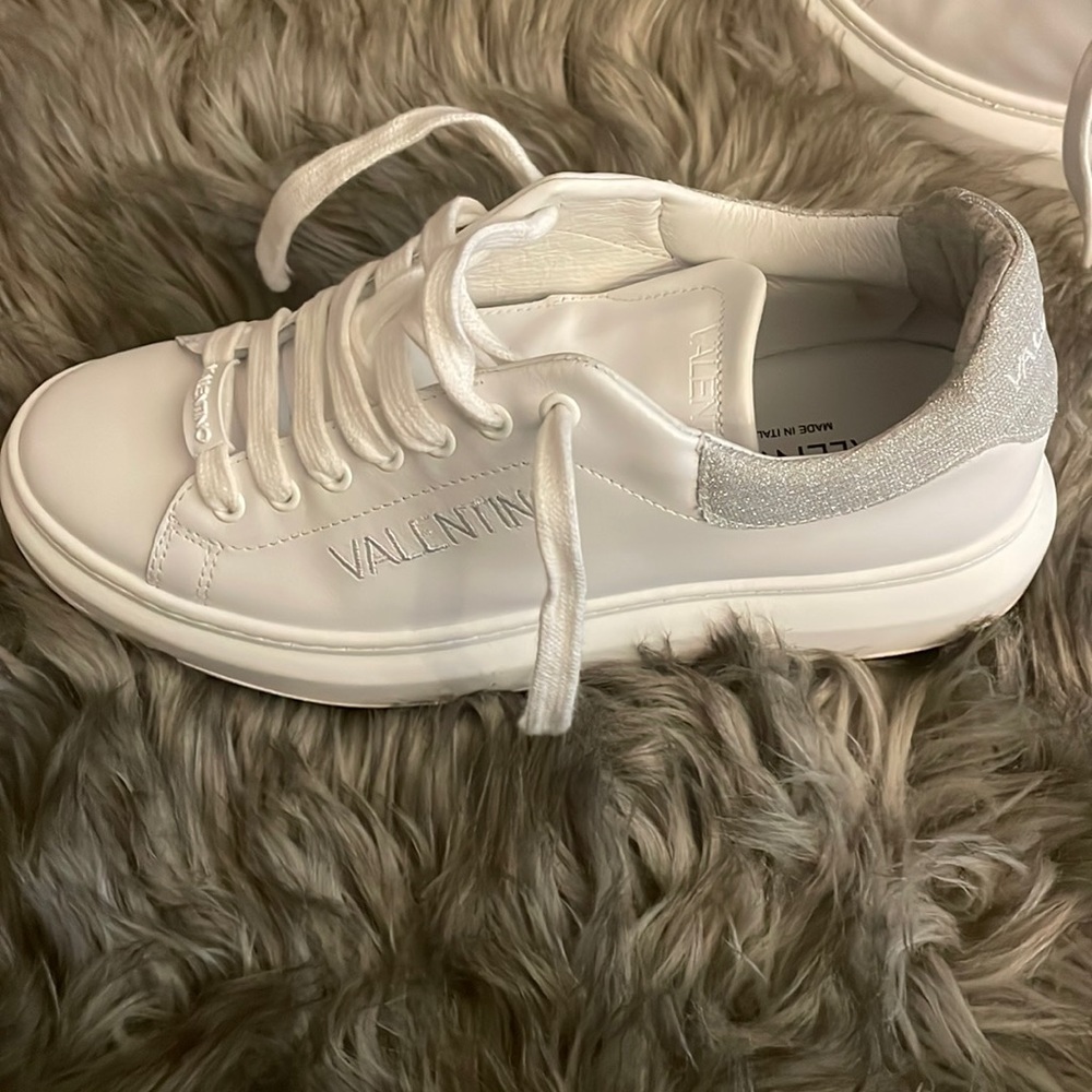 Valentino!